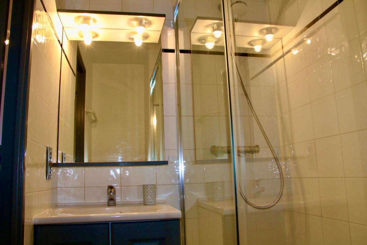 Modern Proche Centre Appartement *